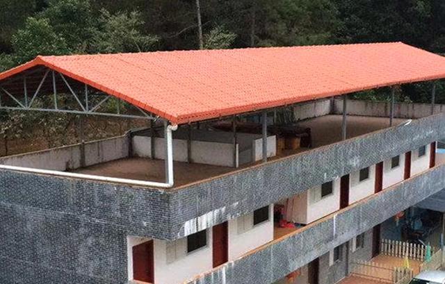 自建房顶楼和阳台为何选用树脂瓦