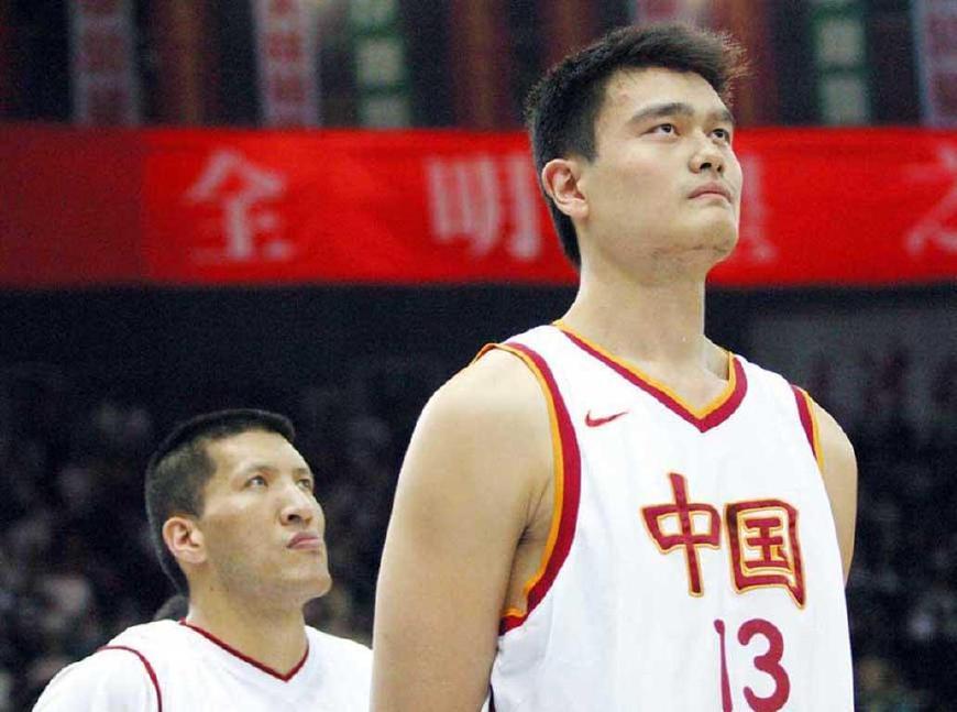 孫悅和巴特爾的nba總冠軍戒指誰的含金量更高姚明笑了