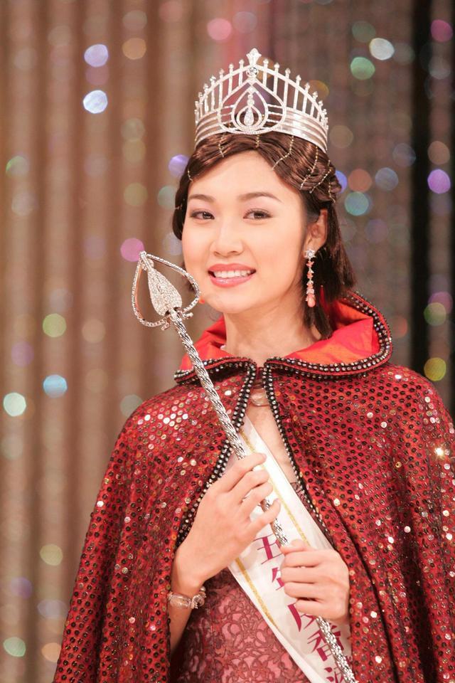 近20年港姐冠军近况:有人坐冷板凳有人做全职太太,陈凯琳嫁郑嘉颖_腾