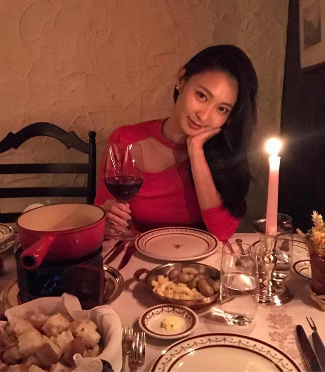 港姐冠军|近20年港姐冠军近况：有人坐冷板凳有人做全职太太，陈凯琳嫁郑嘉颖