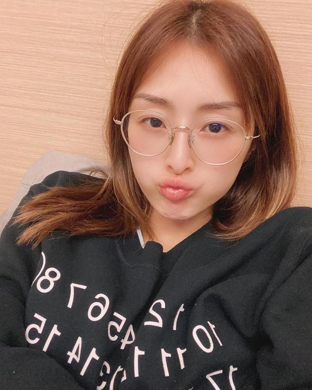 港姐冠军|近20年港姐冠军近况：有人坐冷板凳有人做全职太太，陈凯琳嫁郑嘉颖