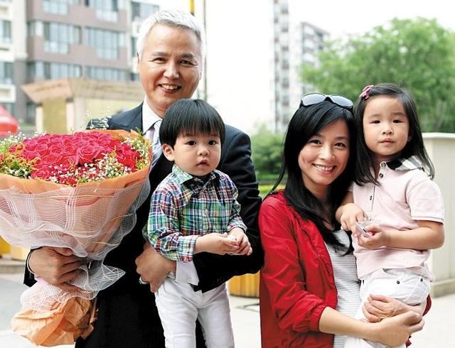 8月31号,有媒体报道,林瑞阳与前妻的大儿子林禹最