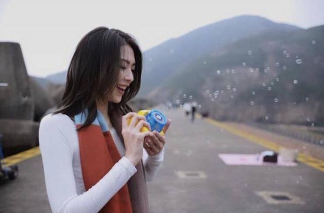 连诗雅|“绯闻女王”连诗雅，TVB新剧再演专业人士，感情仍处空窗期