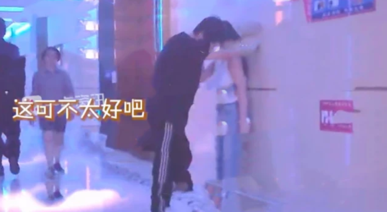 王岳伦|深度分析！王岳伦两次绯闻，李湘表现天差地别，都是为了不离婚