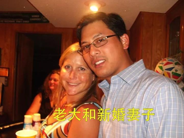提帮功|泰王罕见为长子庆生！长相帅气博士毕业，14岁提帮功面临出局