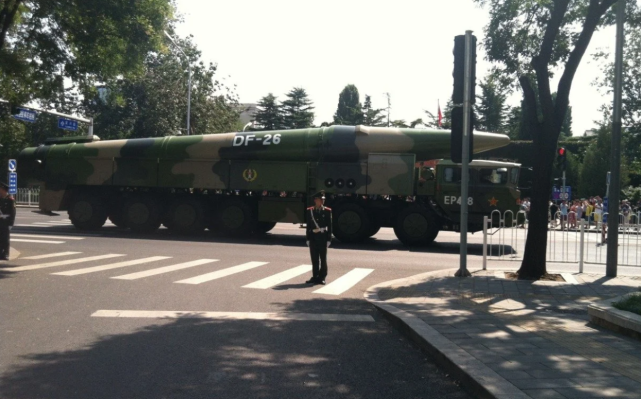 东风 26南海试射后 美航母军舰全跑回老巢 美媒 没任何办法应对 东风 26 美航母 南海 美国海军 东风26 航母杀手 东风