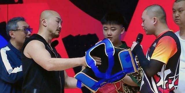 一龙不是水货小旋风康恩力挺100多场比赛以打代练也练出来了