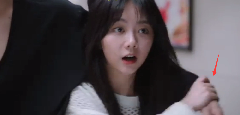 以家人之名|《以家人之名》尖尖人设崩了，主动跟凌霄睡同张床，陈婷不是理由