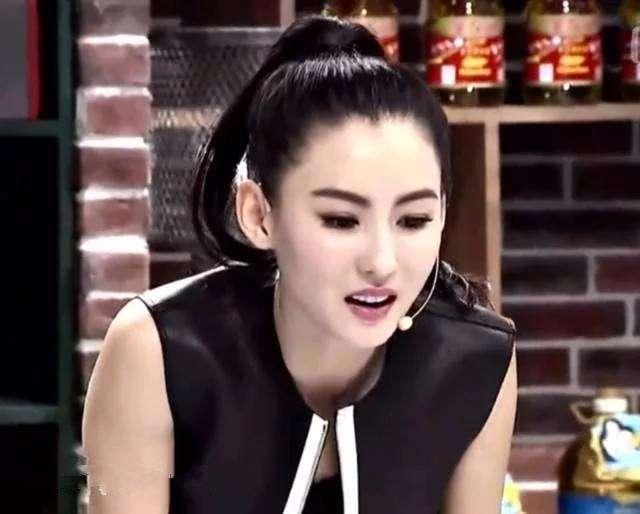 张柏芝|张柏芝小儿子近照曝光，颜值不输哥哥！女神逛超市回应四胎传言