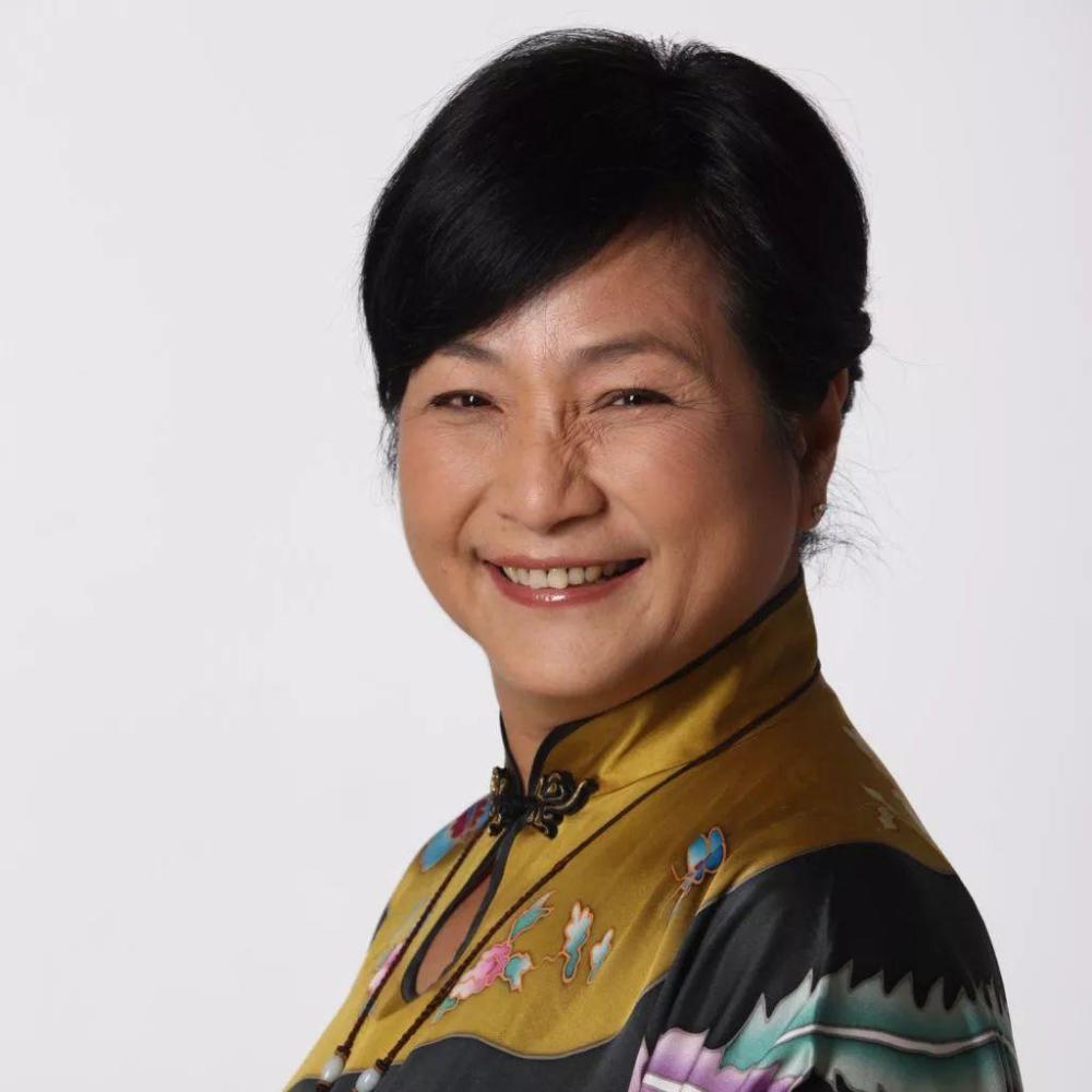 郑佩佩|74岁郑佩佩，传宗接代的折磨，不想强加在子女身上