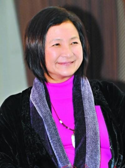 郑佩佩|74岁郑佩佩，传宗接代的折磨，不想强加在子女身上