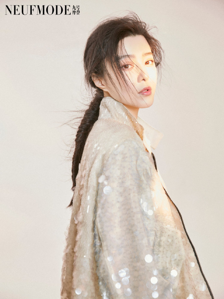 范冰冰|范冰冰终于回归！工作室发文认证参与到知名导演的个展，感知人情