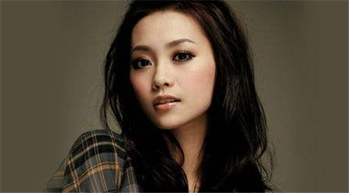 伍智恒22岁嫁豪门8年后全身瘫痪胃部被切掉仍被丈夫抛弃