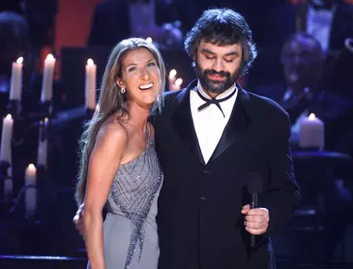 波切利传记电影寂静之乐截图无尽黑夜全家陪他一起扛