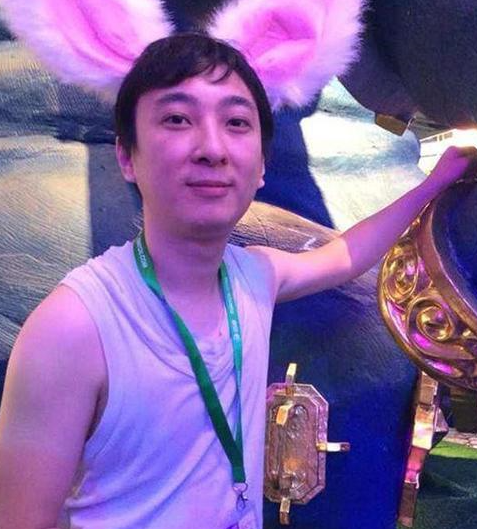 王思聪|网红甜仇官宣与王思聪分手，并称他们以前是真爱，王思聪曾和她一起看豪宅
