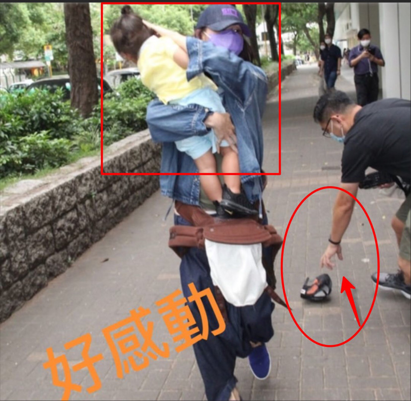 张柏芝|张柏芝抱小儿子外出手忙脚乱，帽子掉落无人帮忙，发文感谢记者捡帽子超心酸