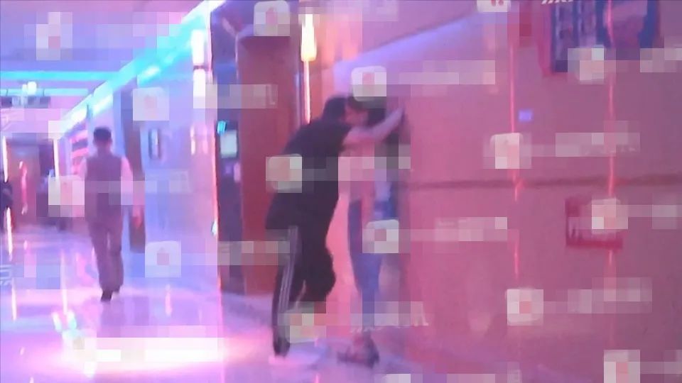 王岳伦|王岳伦拍“出轨”是有人故意为之？李湘发文力挺：老公相信你