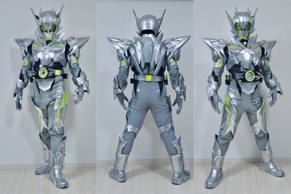 假面骑士01漫迷自制金属原子簇蝗虫皮套直逼官方原型