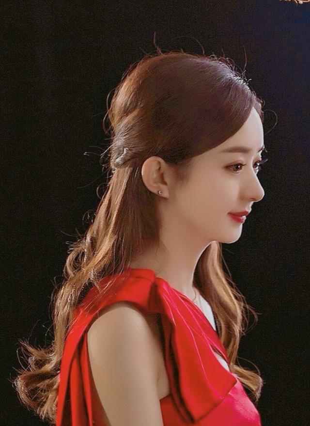 赵丽颖|因上综艺频频被黑，中餐厅给赵丽颖道歉，网友：你还是好好演戏吧