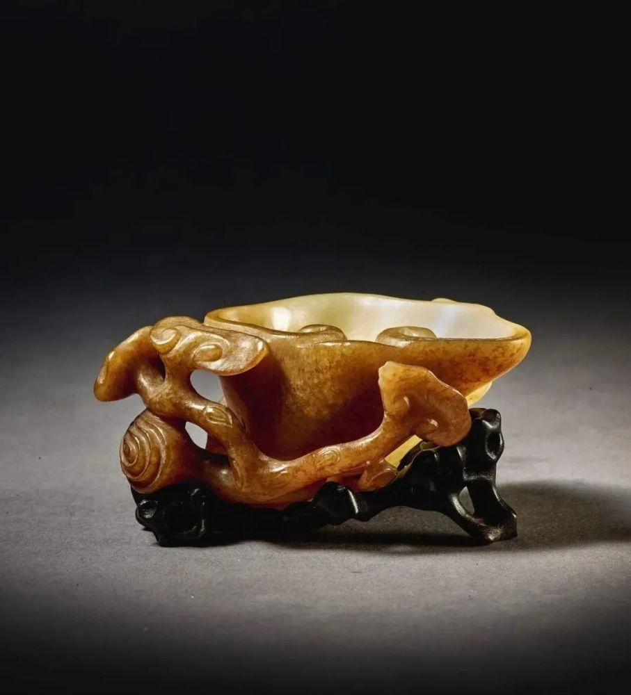 史蒂芬·琼肯三世|纽约苏富比：又一波古玉来了，玉马首有望破千万！