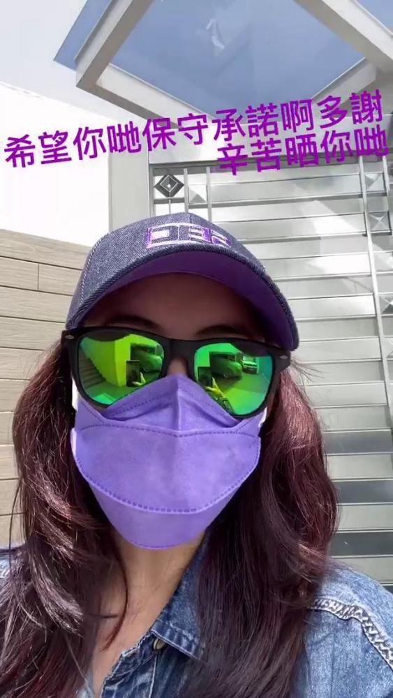 张柏芝|张柏芝抱三儿子扫货，放话“封肚”，永不再生