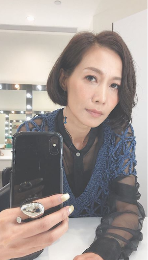 谢霆锋前女友赵学而晒近照,身材消瘦略显憔悴,她曾是最美木婉清