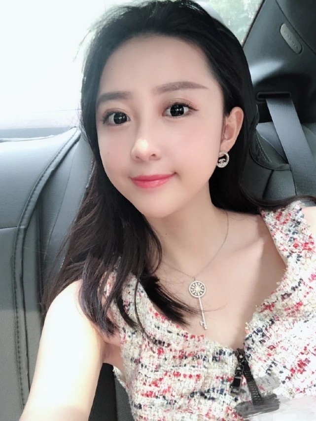 王思聪|王思聪刚与甜仇分手就曝新恋情，真是让人佩服