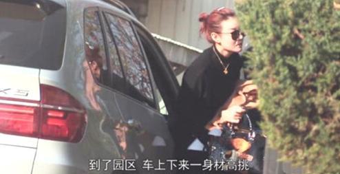 王宝强|王宝强新女友曝光，不求名分为其母亲披麻戴孝，前妻马蓉终于发声