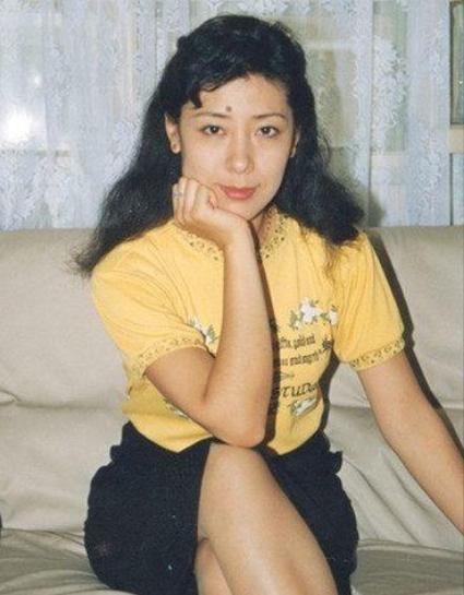 关牧村|一级演员关牧村，曾捡烂菜充饥，被丈夫家暴，后嫁高官被宠21年