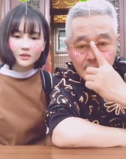 赵本山|赵本山私人飞机半价卖不出，停机费一晚2万，女儿还想买劳斯莱斯