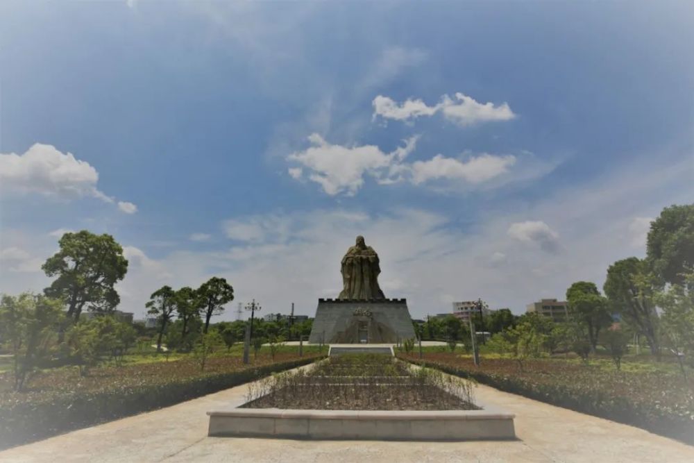 皖公像(金健/摄)