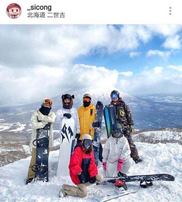 王思聪|王思聪被曝新恋情！深夜约会玩游戏同车回家，女方五官精致身材好