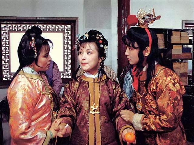 贾宝玉|《红楼梦》疑点：“白首双星”到底何意？宝玉与湘云终为夫妻？