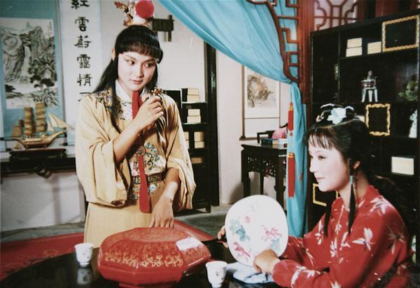 贾宝玉|《红楼梦》疑点：“白首双星”到底何意？宝玉与湘云终为夫妻？