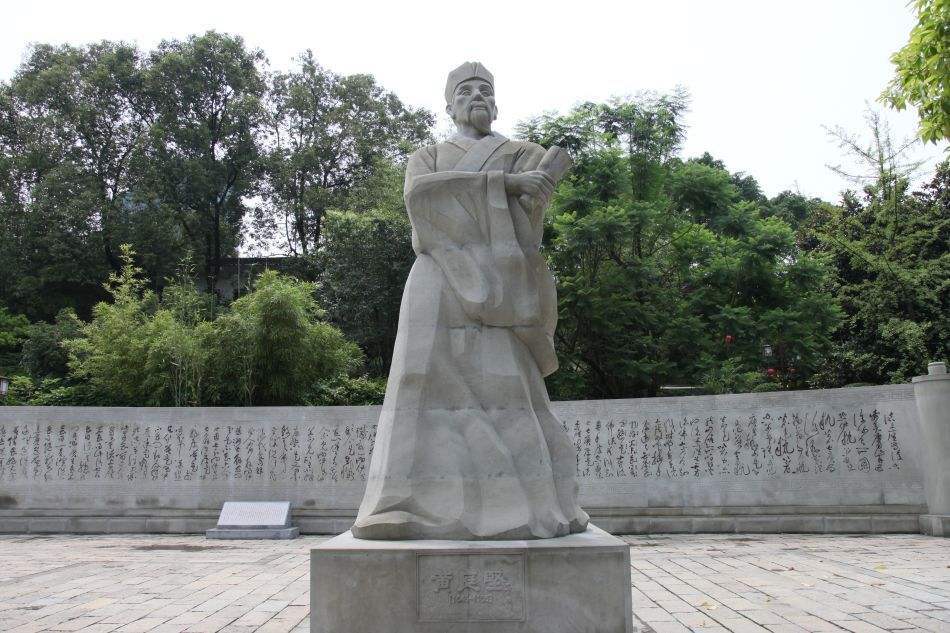 黄庭坚|黄庭坚七岁时写的一首诗，字字明白如话，却要人到中年才能读懂！