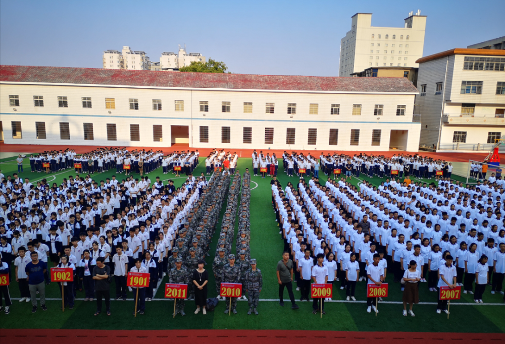 株洲市一中株洲市九方中學株洲市二中校園恢復原本的熱鬧新的學期開始