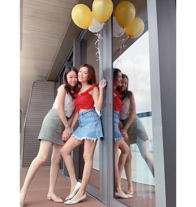 郭嘉文|李泽楷小女友再晒生日照，郭嘉文嘟嘴卖萌装可爱，蜡烛满屋超浪漫