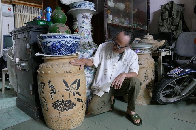 古董|男子用40年时间收藏上千件稀有古董，如今总价值已达3000万