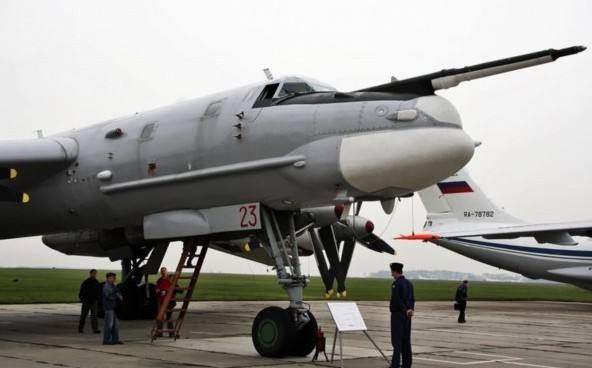 核反应堆|图-95lal|战略轰炸机|核轰炸机|轰炸机