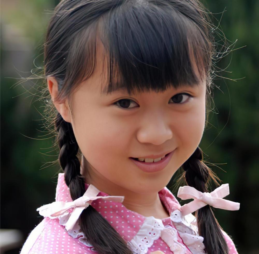 6岁踏入演艺圈,之后成为霍建华的"干女儿",如今模样判若两人