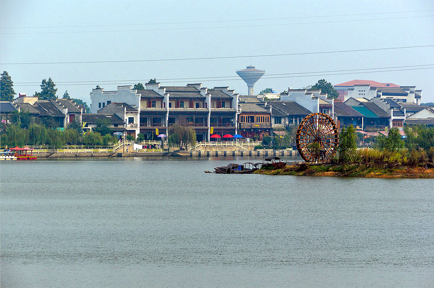 长沙最有名的古镇,湘江边的一颗明珠,享有"小汉口"之称