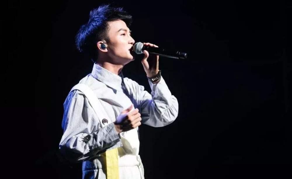 华晨宇|华语男歌手影响力榜，华晨宇垫底前十，周深终于迎来高光时刻