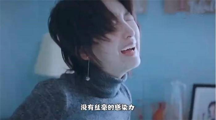 周冬雨|周冬雨一部剧片酬过亿，天价薪酬惹争议！网友质疑：她配吗？