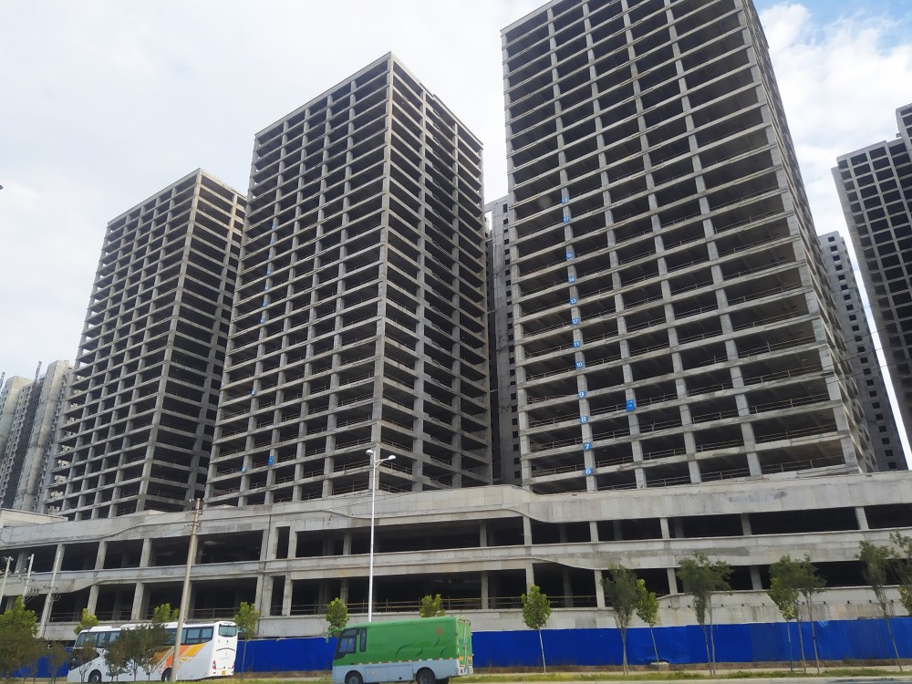 郑州乐人陈朋购买到烂尾楼,因维权被抓