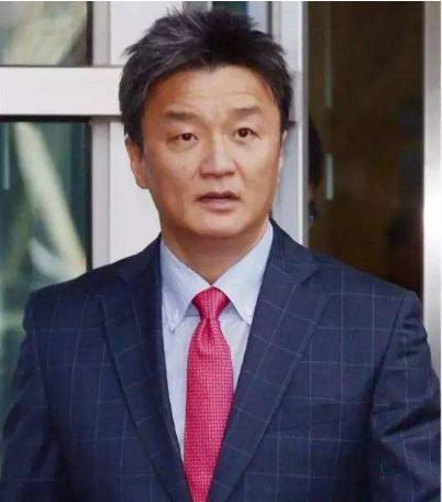 他本是贫寒保安,却娶三星"长公主",婚姻破裂后拿走141亿韩元|婚姻|三