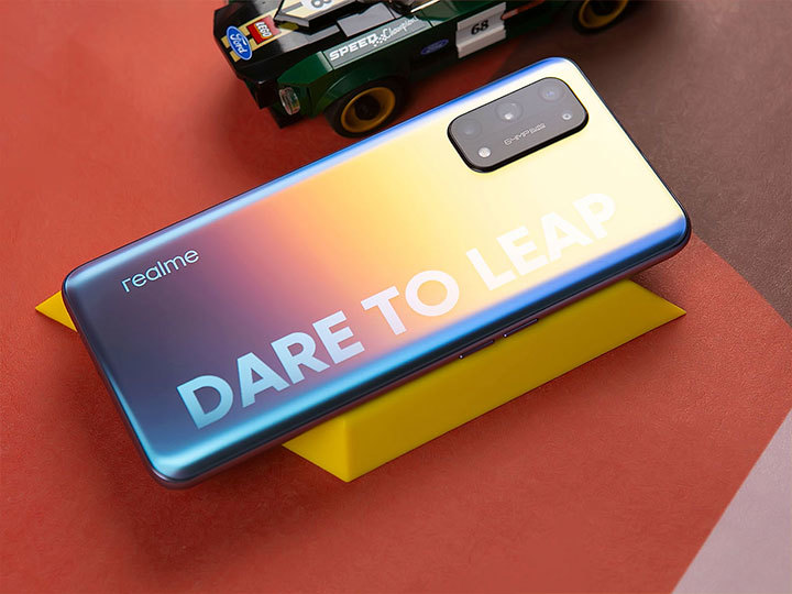 潮酷设计硬核品质 闪充旗舰realme真我x7 pro评测_腾讯新闻