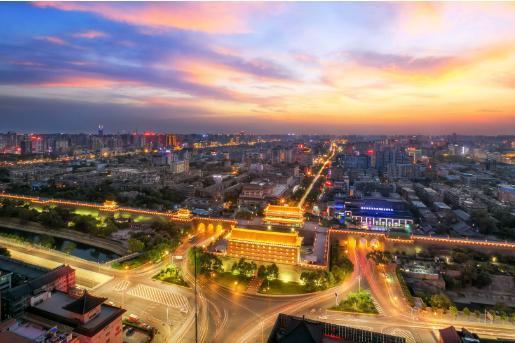 西安|西安又一新地标走红，各种时尚潮流齐聚，人称西安“下一个中心”