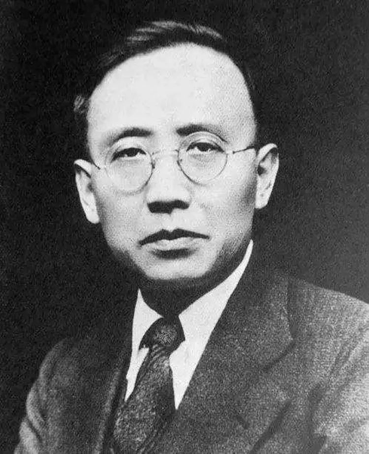 苏轼|古有苏东坡，今有郭沫若：郭沫若为什么自称比苏轼牛，他配吗？