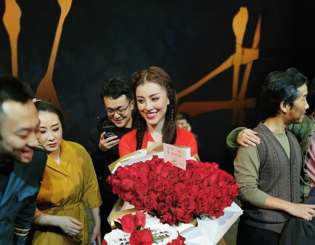 刘翔|离婚5年后，刘翔官宣新综艺，前妻辗转各大剧组做配角