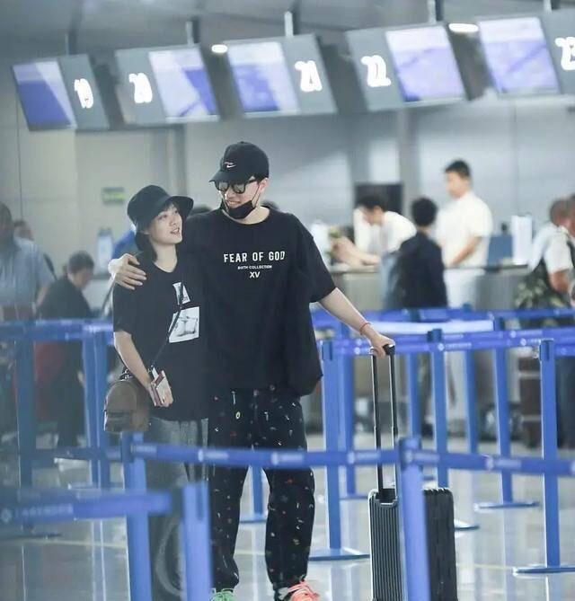 刘翔|离婚5年后，刘翔官宣新综艺，前妻辗转各大剧组做配角